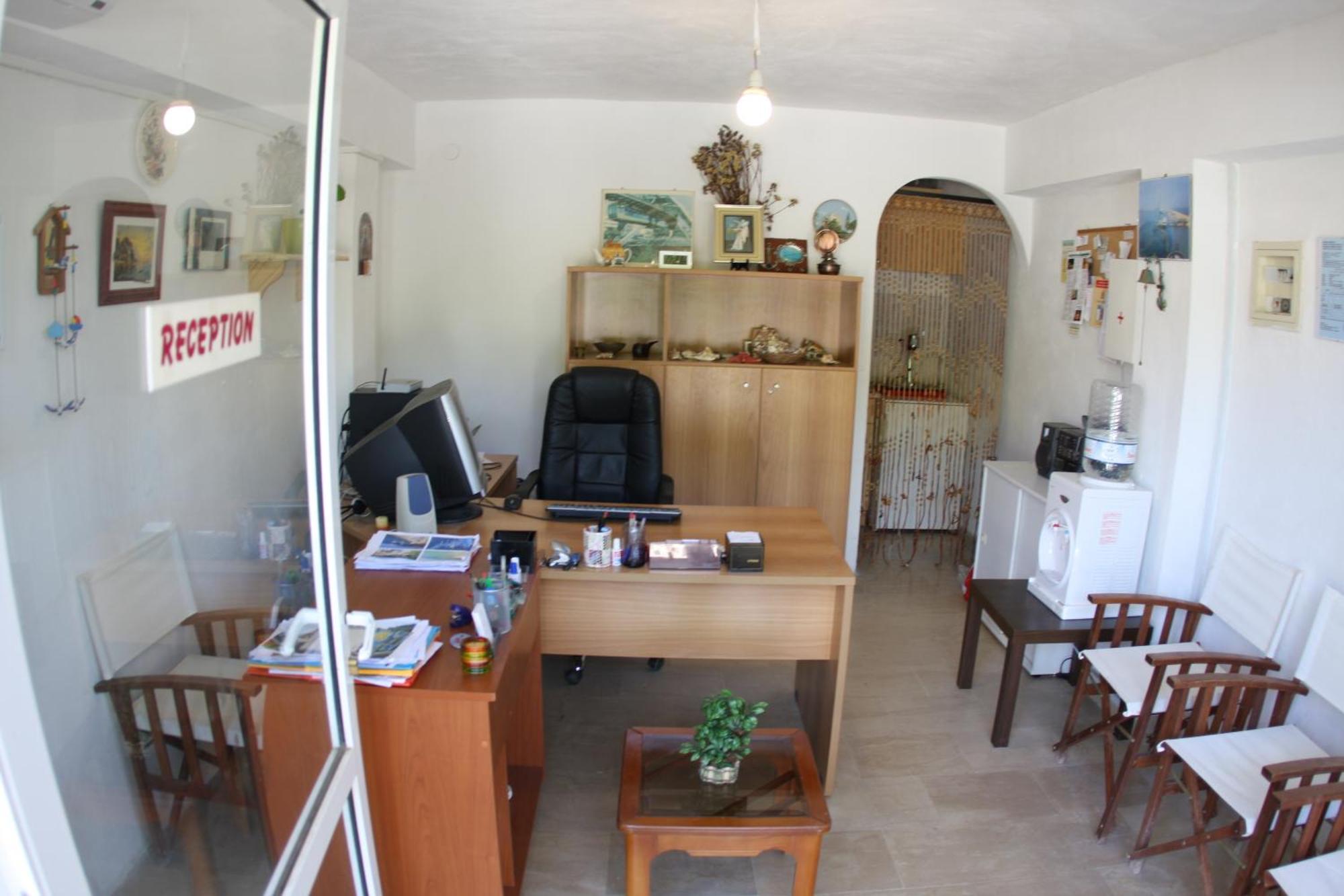 Villa Avra Dassiá Rom bilde